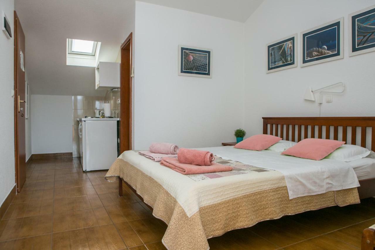 Apartments Filippi Korčula Екстериор снимка